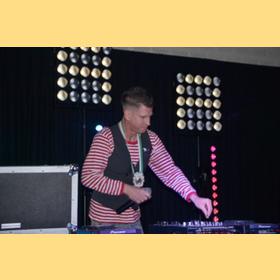 100 Eröffnung Strassenkarneval